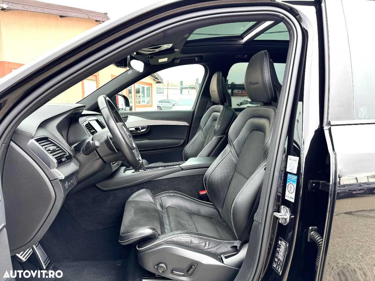 Volvo XC 90 - 18