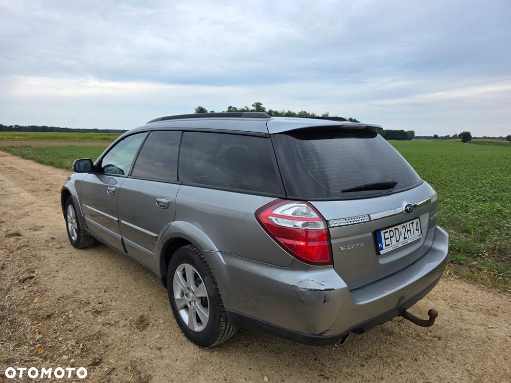 Subaru Outback - 3