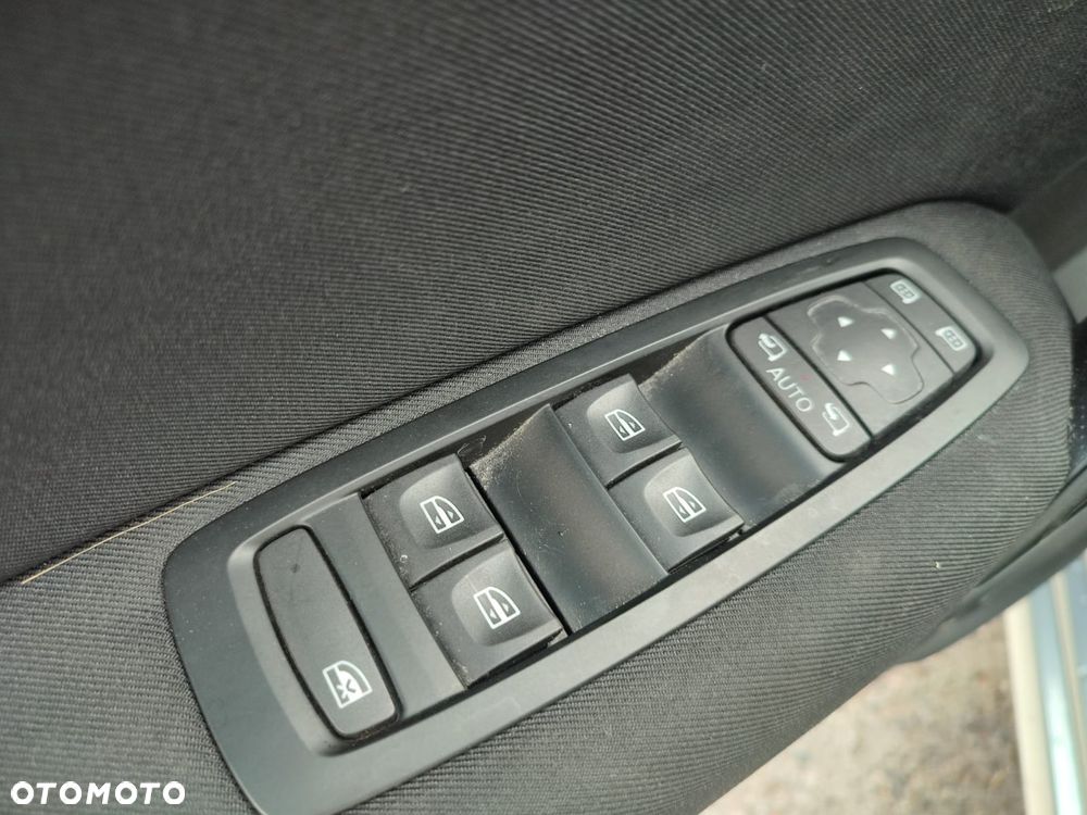 Renault Megane 1.3 TCe FAP Limited EDC - 18