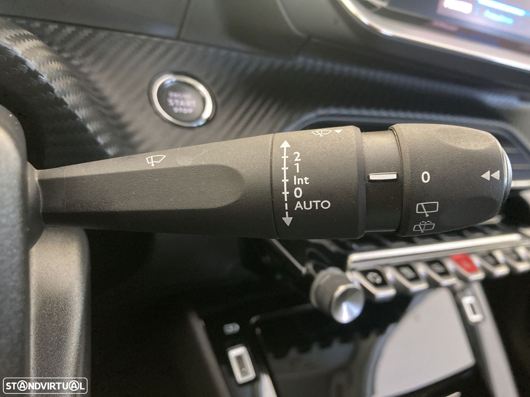 Peugeot 2008 1.2 PureTech Allure Pack - 21