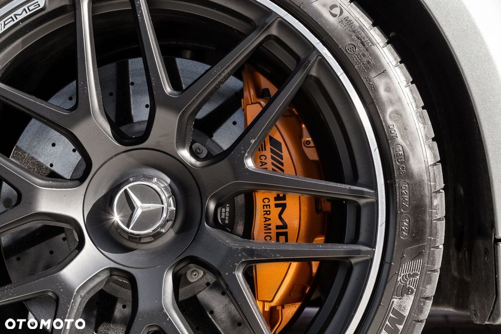 Mercedes-Benz AMG GT - 15