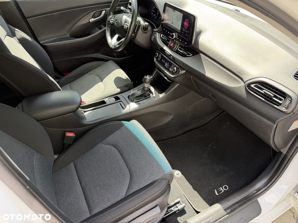 Hyundai i30 1.0 T-GDI 48V-Hybrid DCT N-Line - 27