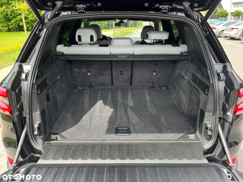 BMW X5 xDrive25d - 11