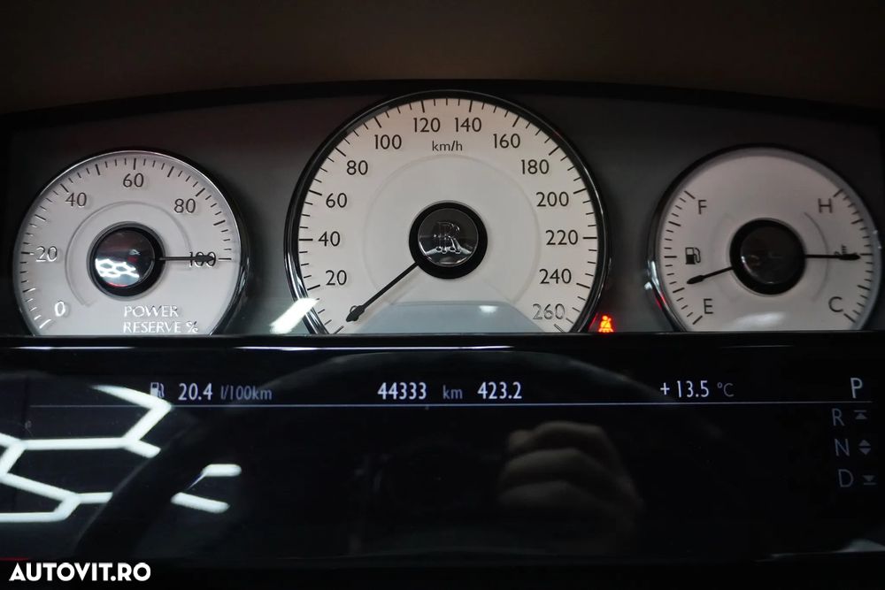 Rolls-Royce Ghost - 15