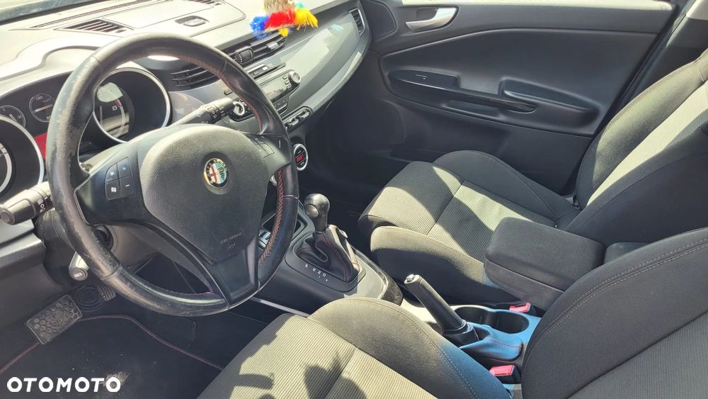 Alfa Romeo Giulietta 1.4 TB MultiAir Distinctive TCT - 10