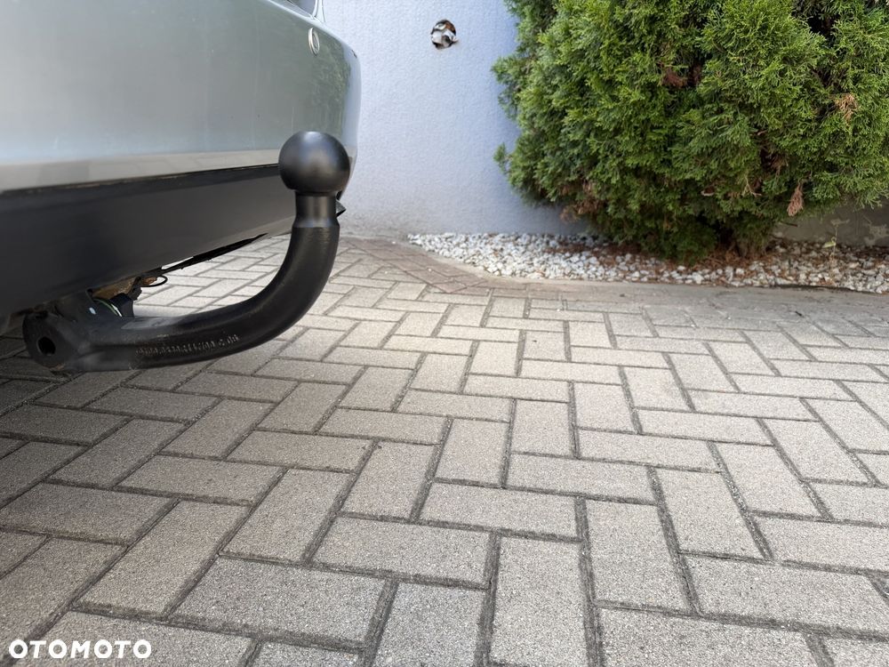 Audi A6 Avant 2.0 TDI Multitronic - 15