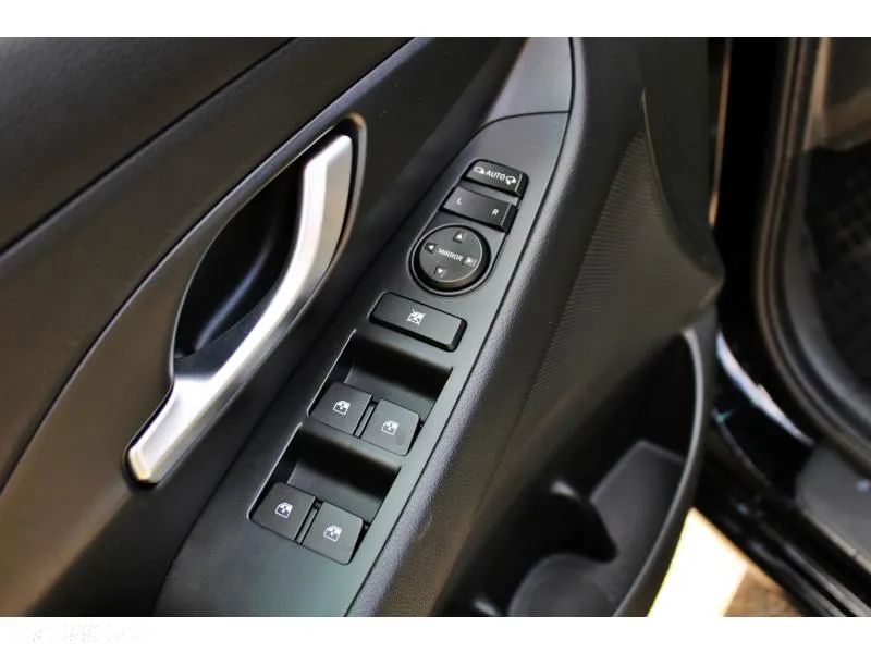 Hyundai i30 1.0 T-GDI Smart - 9