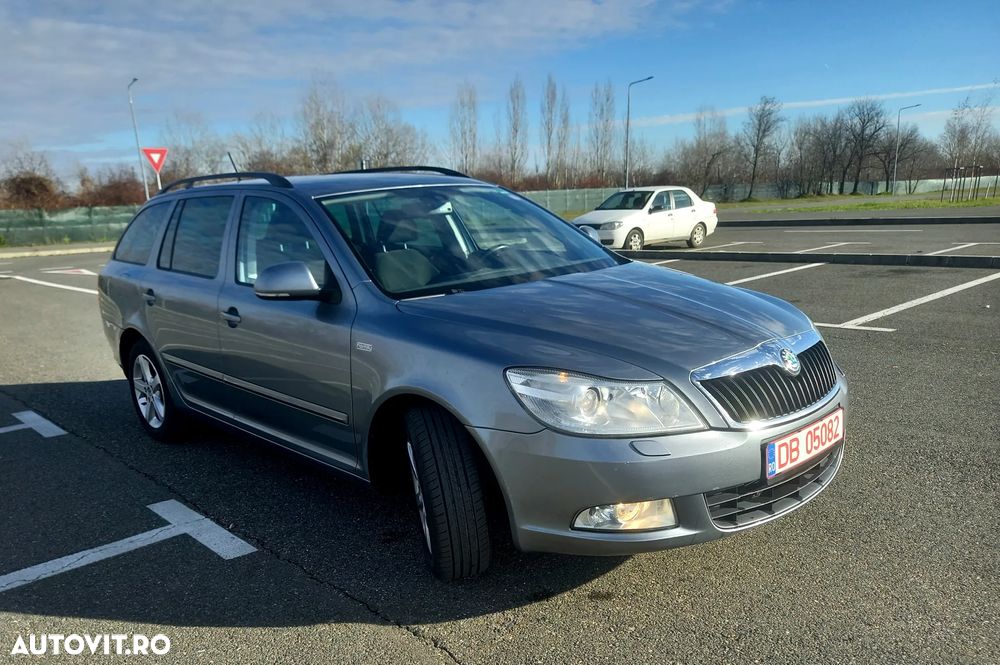 Skoda Octavia Combi 1.4 TSI FAMILY - 12