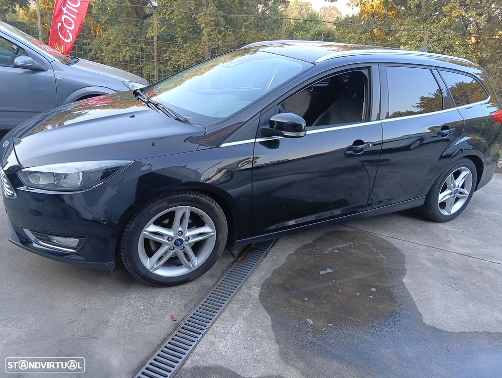 Ford Focus SW 1.0 SCTi Titanium Best - 31