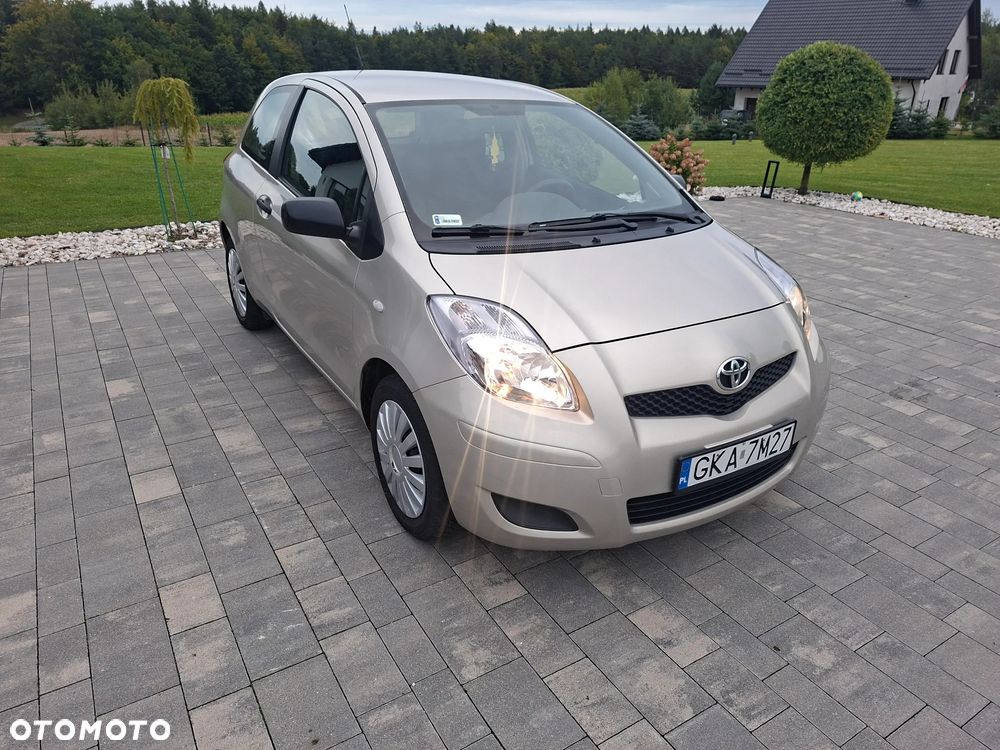 Toyota Yaris - 2