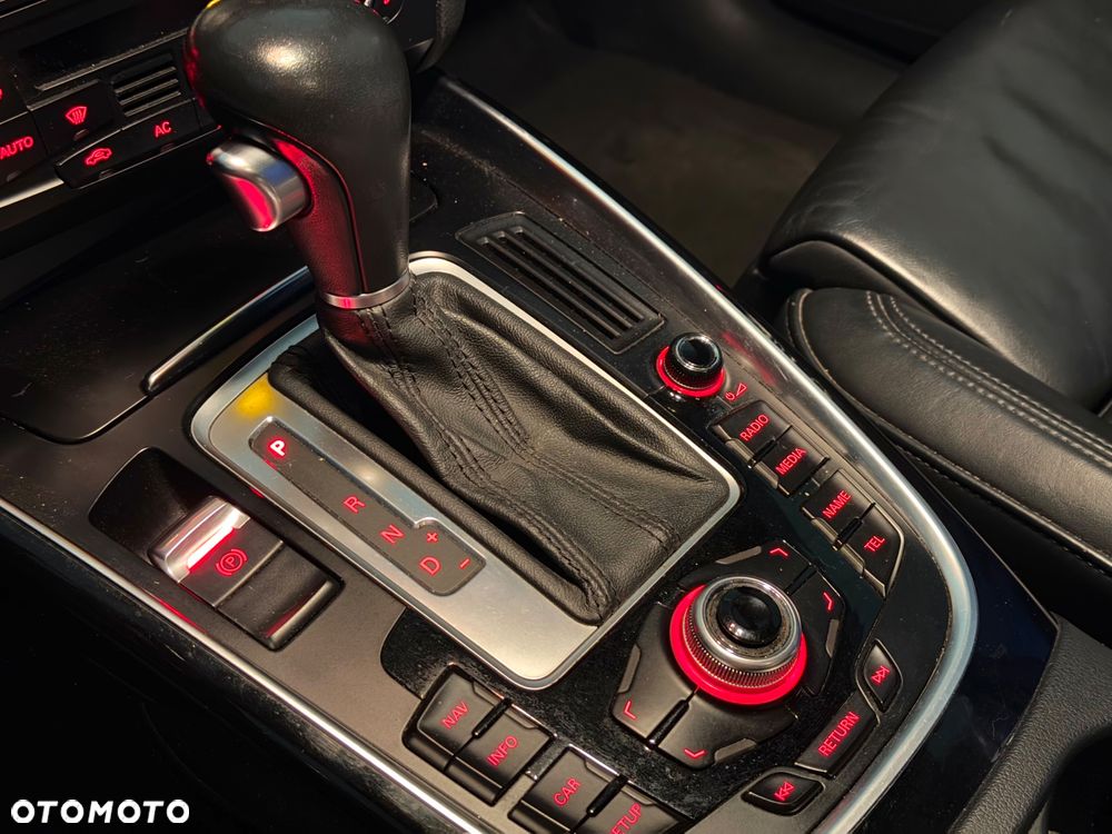 Audi Q5 3.0 TDI Quattro S tronic - 17