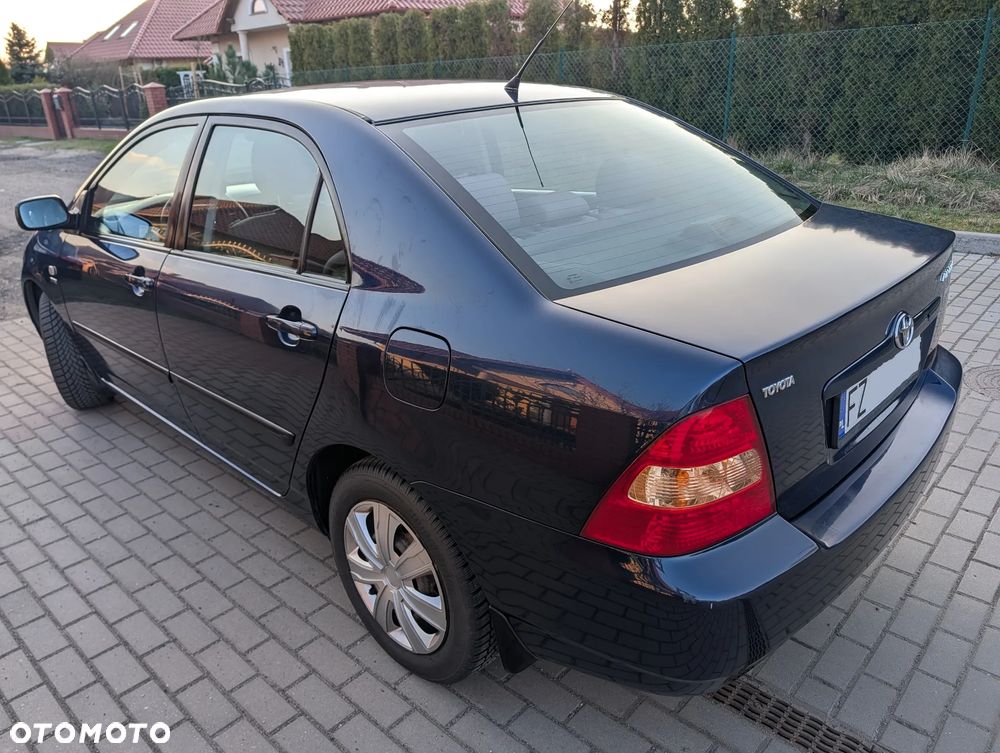 Toyota Corolla 1.6 VVT-i Terra Polaris - 14