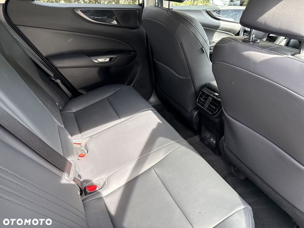 Lexus NX 350h Prestige AWD - 19