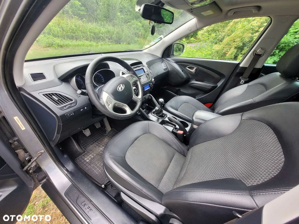Hyundai ix35 1.7 CRDi Premium 2WD - 10