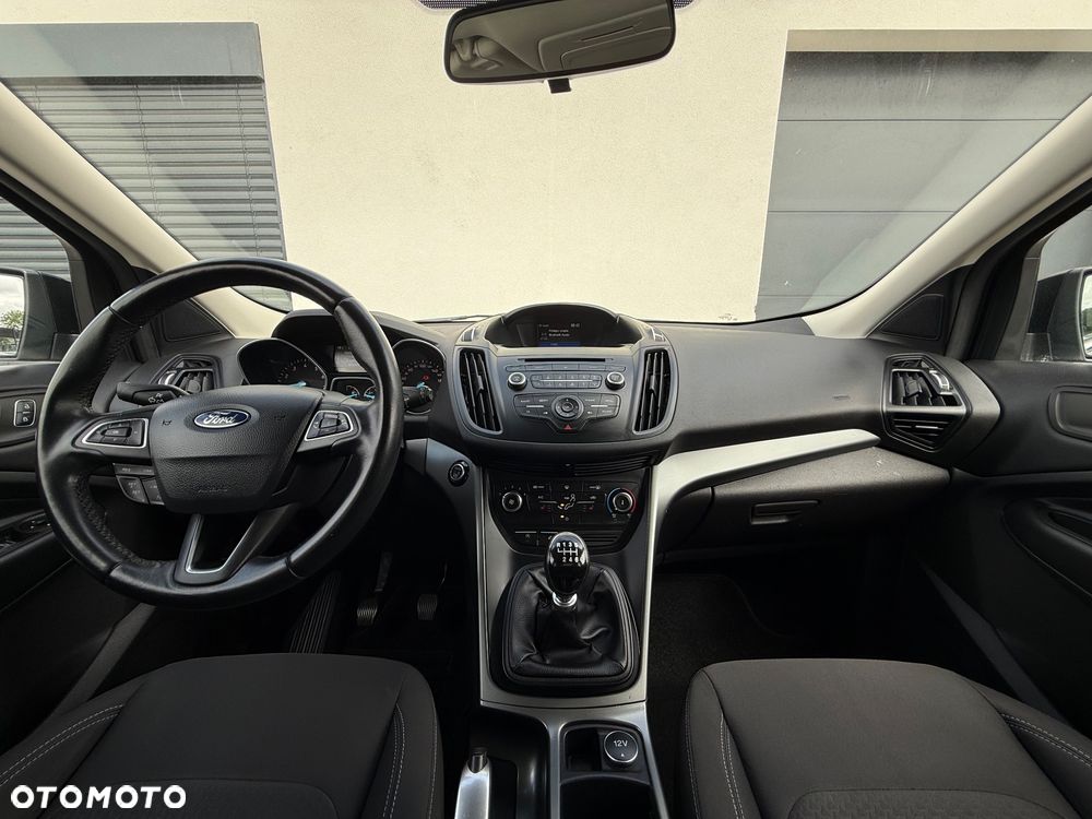 Ford Kuga 1.5 EcoBoost 2x4 Trend - 8