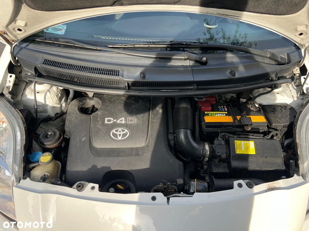 Toyota Yaris 1.4 D-4D Edition - 24