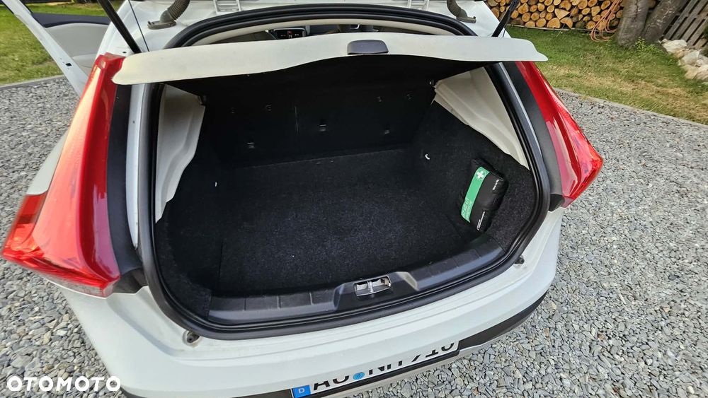 Volvo V40 Cross Country D3 You - 21
