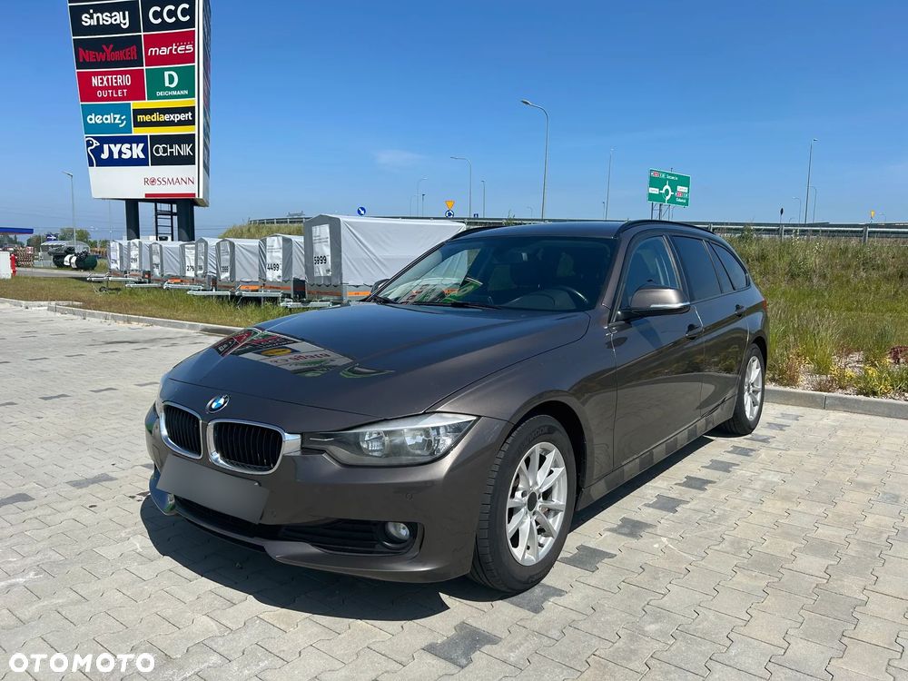 BMW Seria 3 320d Efficient Dynamics Edition - 15