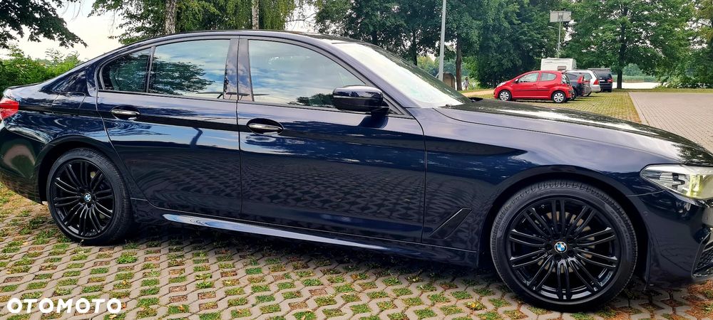 BMW Seria 5 520d xDrive M Sport sport - 11