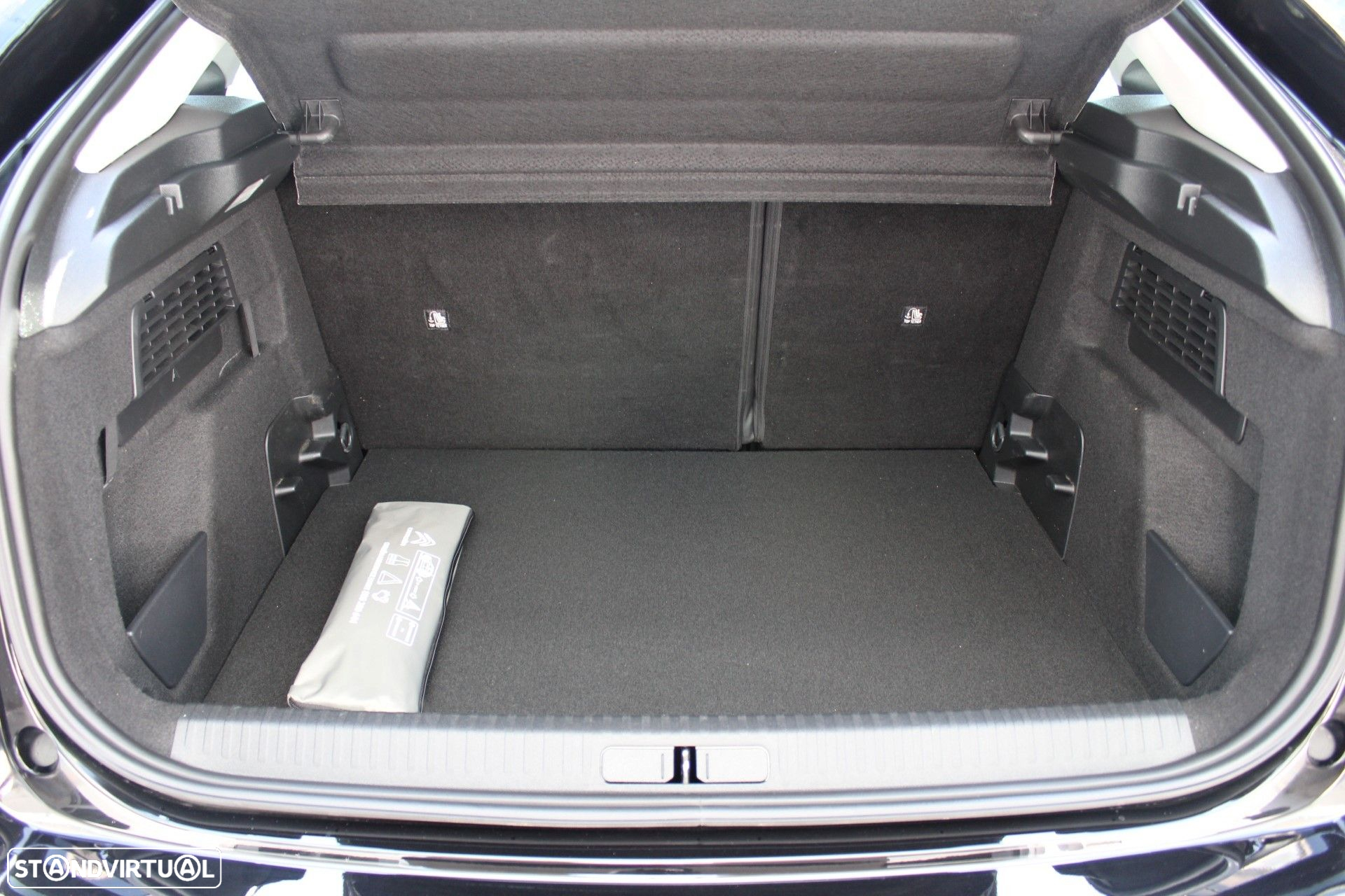 Citroën C4 1.2 PureTech Feel Pack - 23