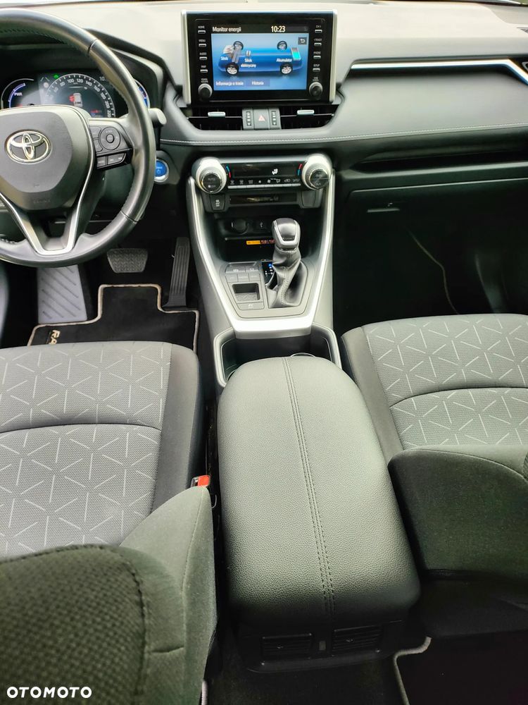 Toyota RAV4 - 15