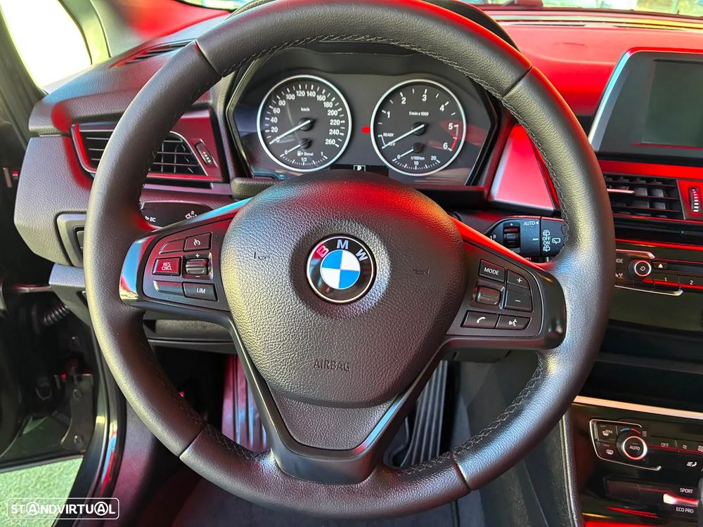 BMW 216 Gran Tourer d Aut. - 21