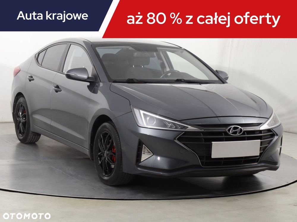 Hyundai Elantra - 3