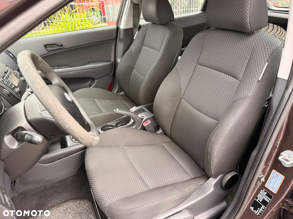 Hyundai i30 - 18