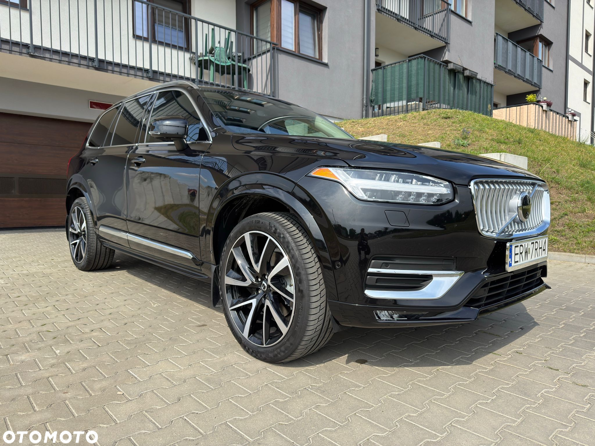 Volvo XC 90 T5 AWD Momentum Pro 7os - 27