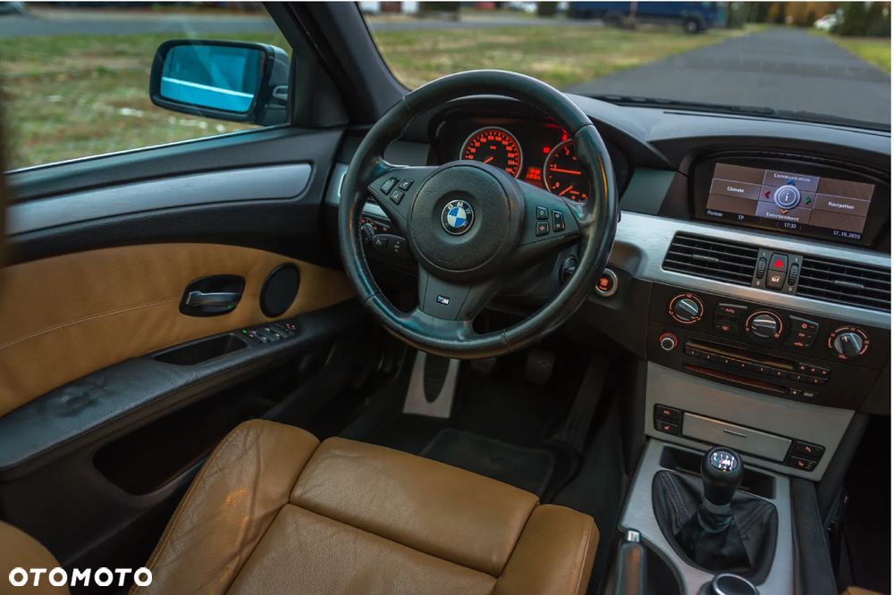 BMW Seria 5 520d - 11