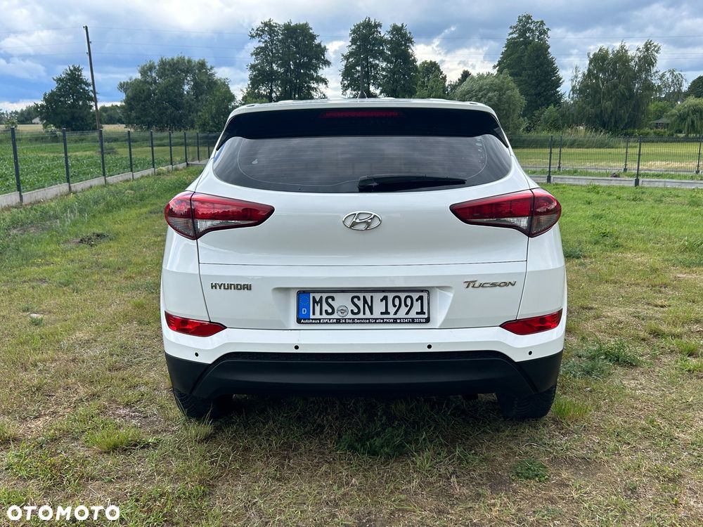 Hyundai Tucson 1.6 GDi 2WD Select - 13