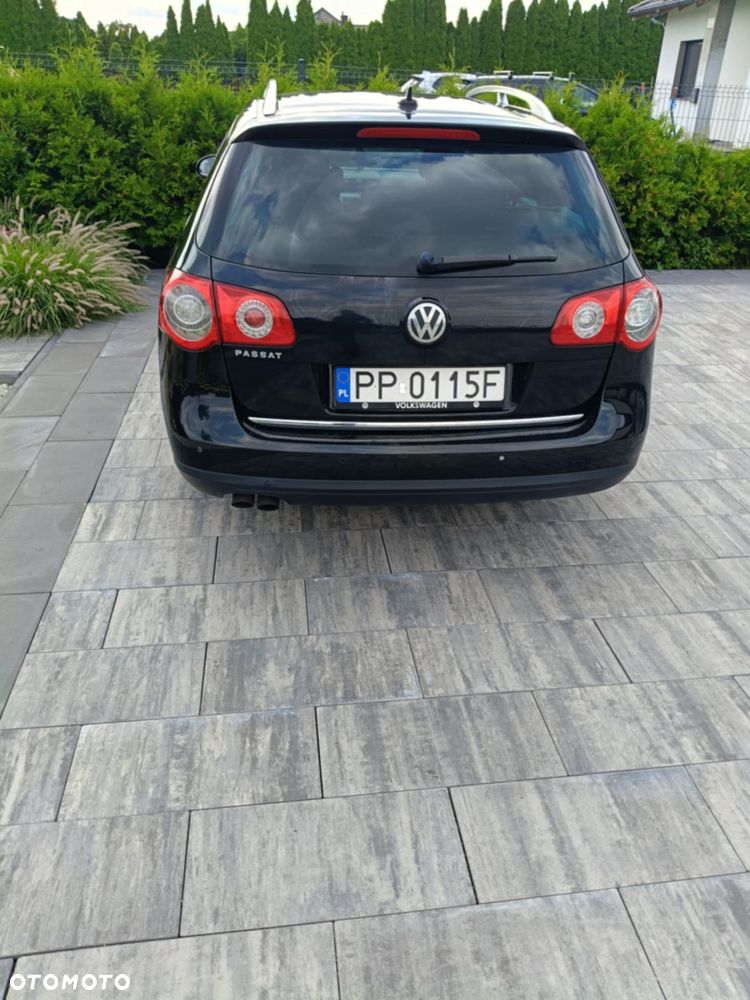 Volkswagen Passat Variant 2.0 TDI Highline - 3