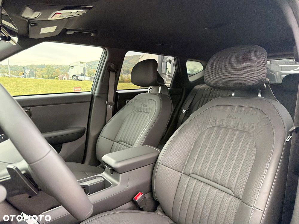 Kia Seltos 1.6 T-GDI X-Line DCT - 12