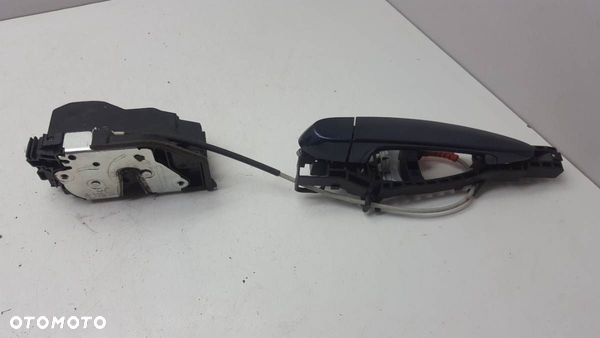 ZAMEK TYŁ LEWY KLAMKA BMW F20 2012 4 PIN EU B38