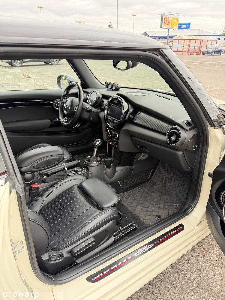 MINI Cooper S Standard - 13