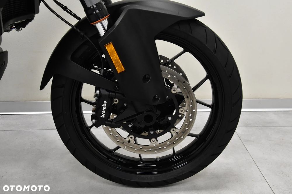KTM Super Adventure - 33