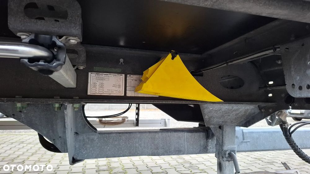 Gniotpol G4080 / Tandem 7,70m / Dmc 11000 kg / Przejazdowa / Podnoszony dach / - 26