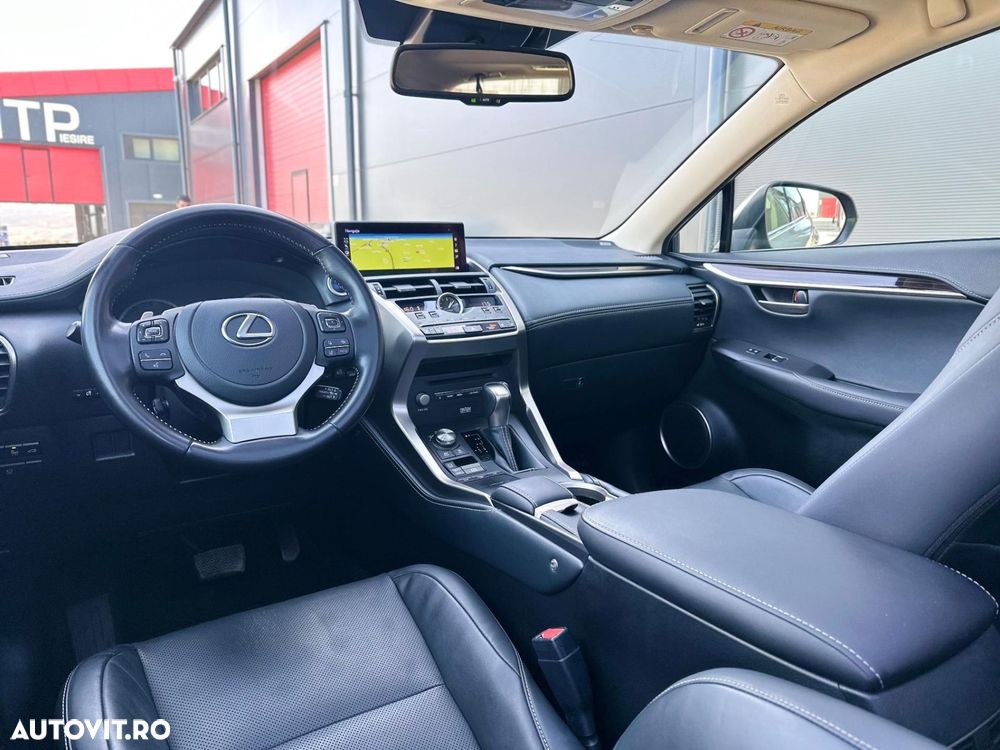 Lexus Seria NX 300h AWD Luxury - 18