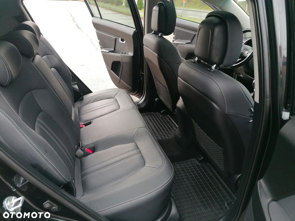 Kia Sportage 2.0 CRDI 184 AWD Platinum Edition - 34