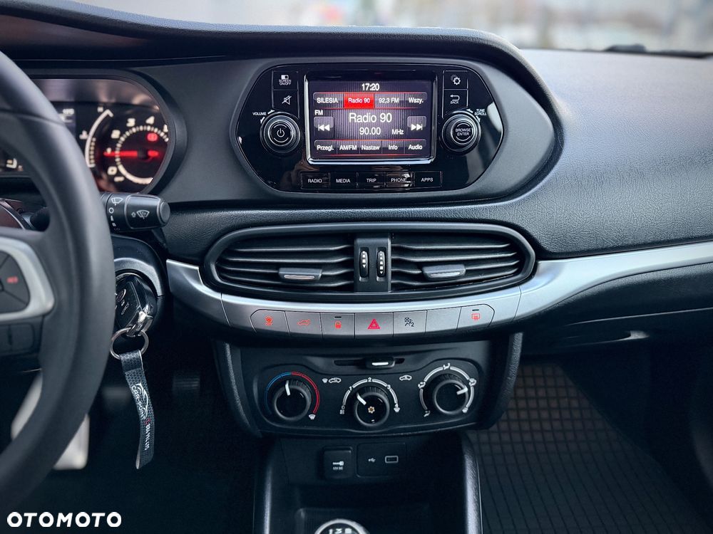 Fiat Tipo 1.4 16V Lounge - 28