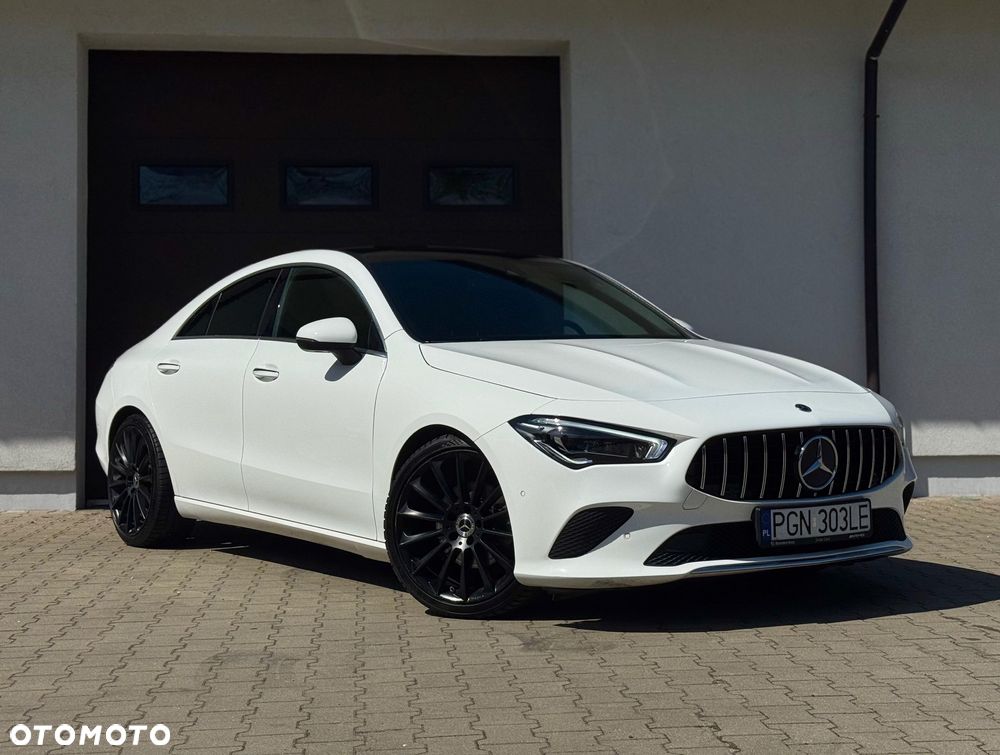Mercedes-Benz CLA 200 7G-DCT Progressive - 1