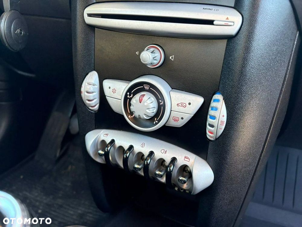 MINI Clubman One - 14