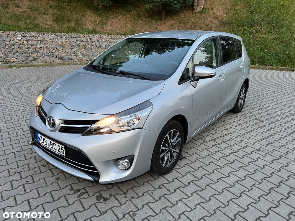 Toyota Verso 1.8 5-Sitzer Executive - 1