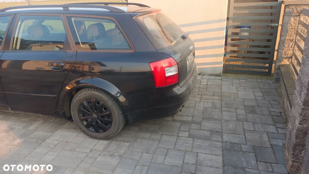 Audi A4 Avant 2 - 7