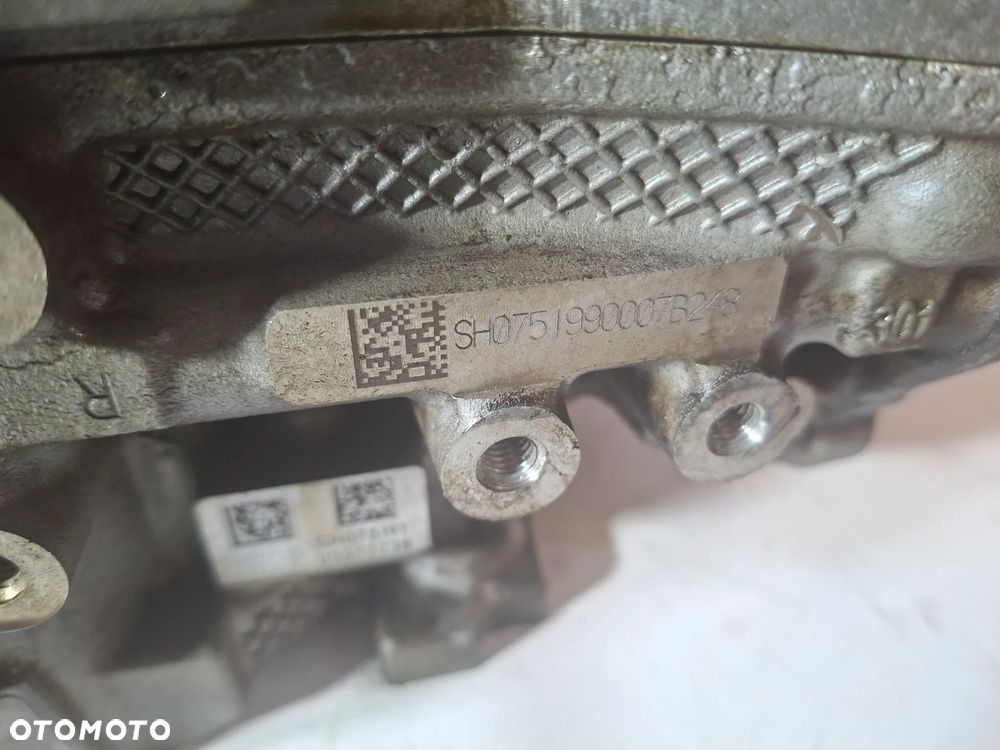 OPEL ASTRA K V 17r POKRYWA ZAWORÓW 428702815 - 2
