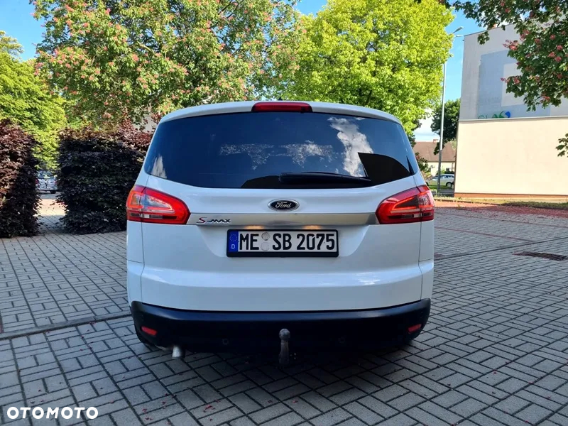 Ford S-Max 2.0 TDCi DPF Titanium X - 11