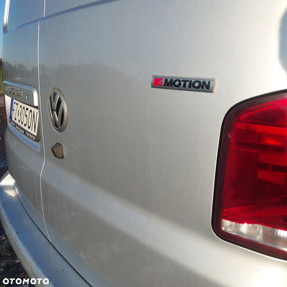 Volkswagen Transporter Kombi L2H1 4Motion DSG - 7