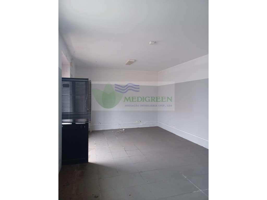 MORADIA T2 CENTRO DE ROCAS DO VOUGA - Grande imagem: 4/9