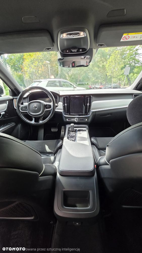 Volvo V90 - 9