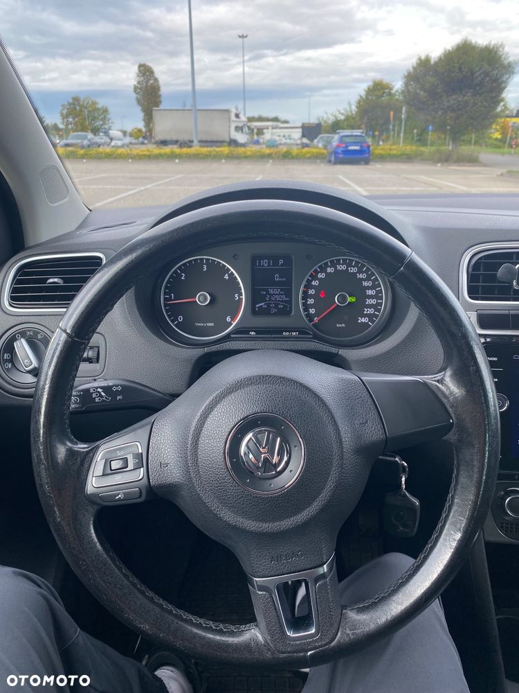 Volkswagen Polo - 7